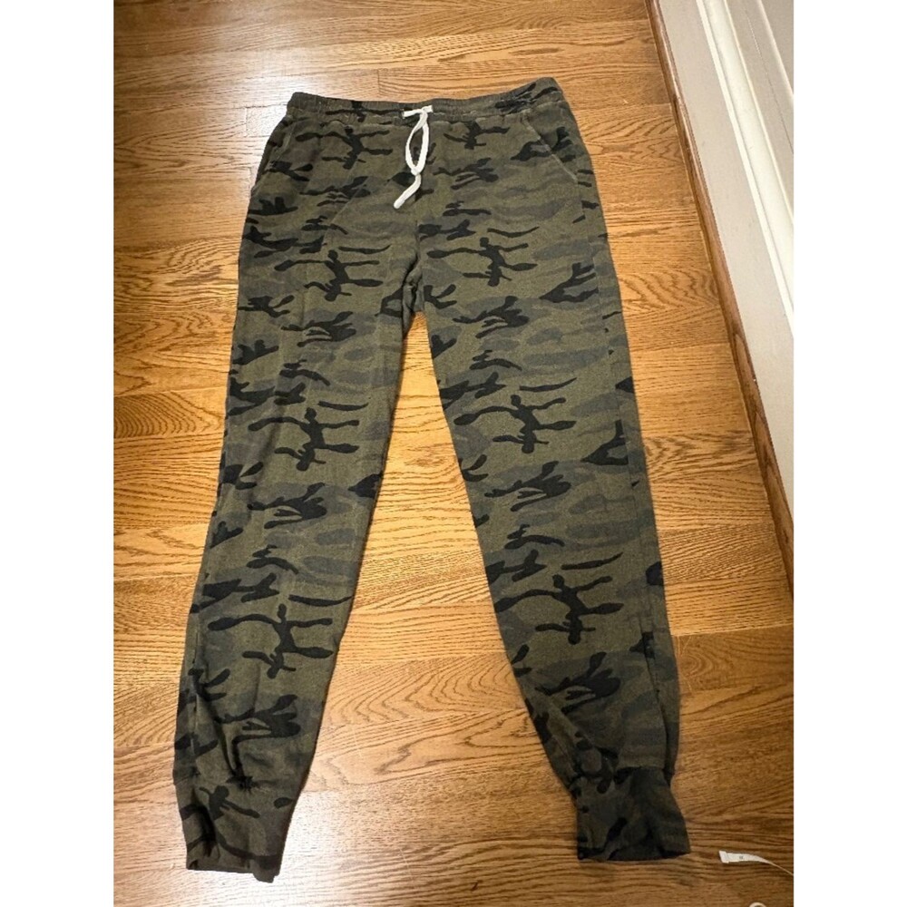 Sundry Camo Joggers Size 4 (XL) Soft Lounge Made in USA
